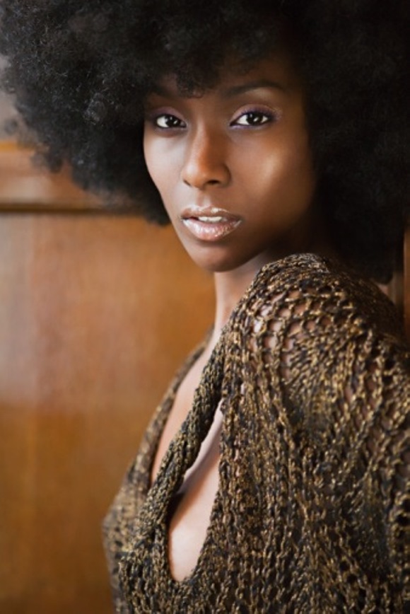 5 Natural Hairstyles for the Holidays 