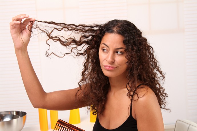 Does Dry Shampoo Work for Curly Hair? | Curls Understood